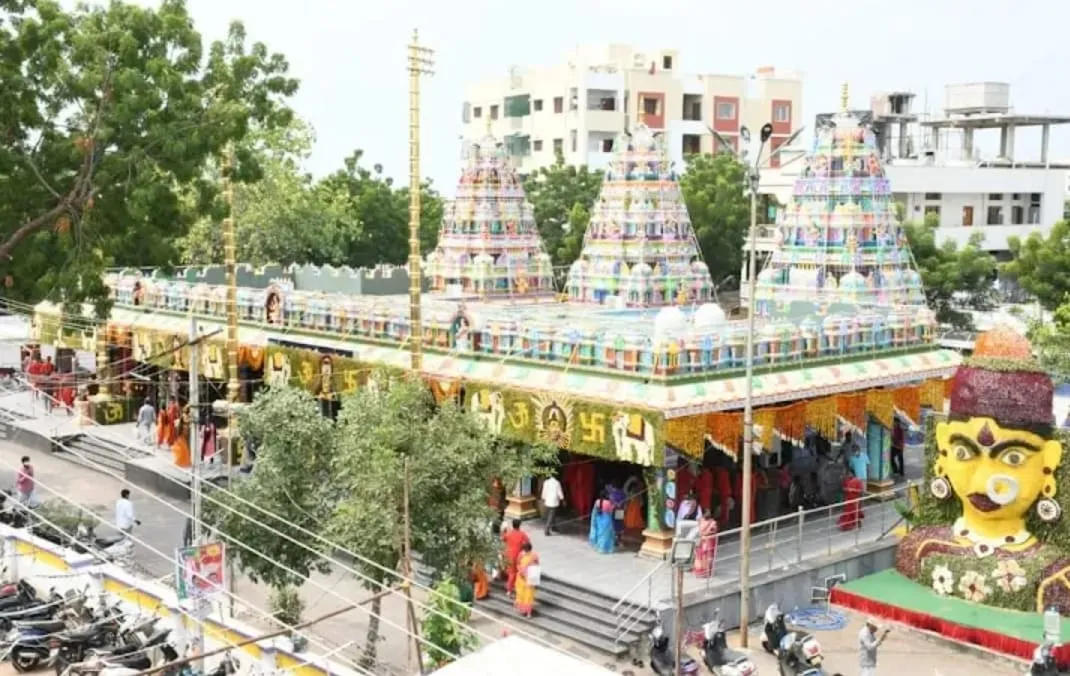 WhatsApp Image 2025-10-30 at 6.12.53 PM