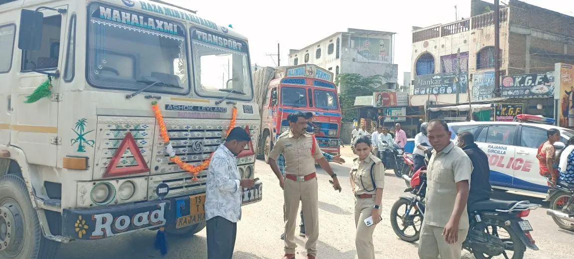 WhatsApp Image 2025-11-06 at 6.37.30 PM