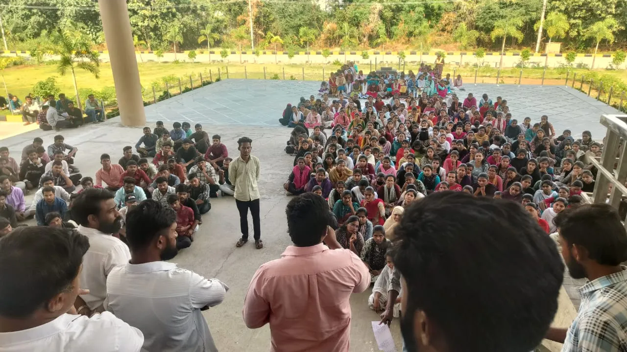 WhatsApp Image 2025-12-08 at 5.51.56 PM