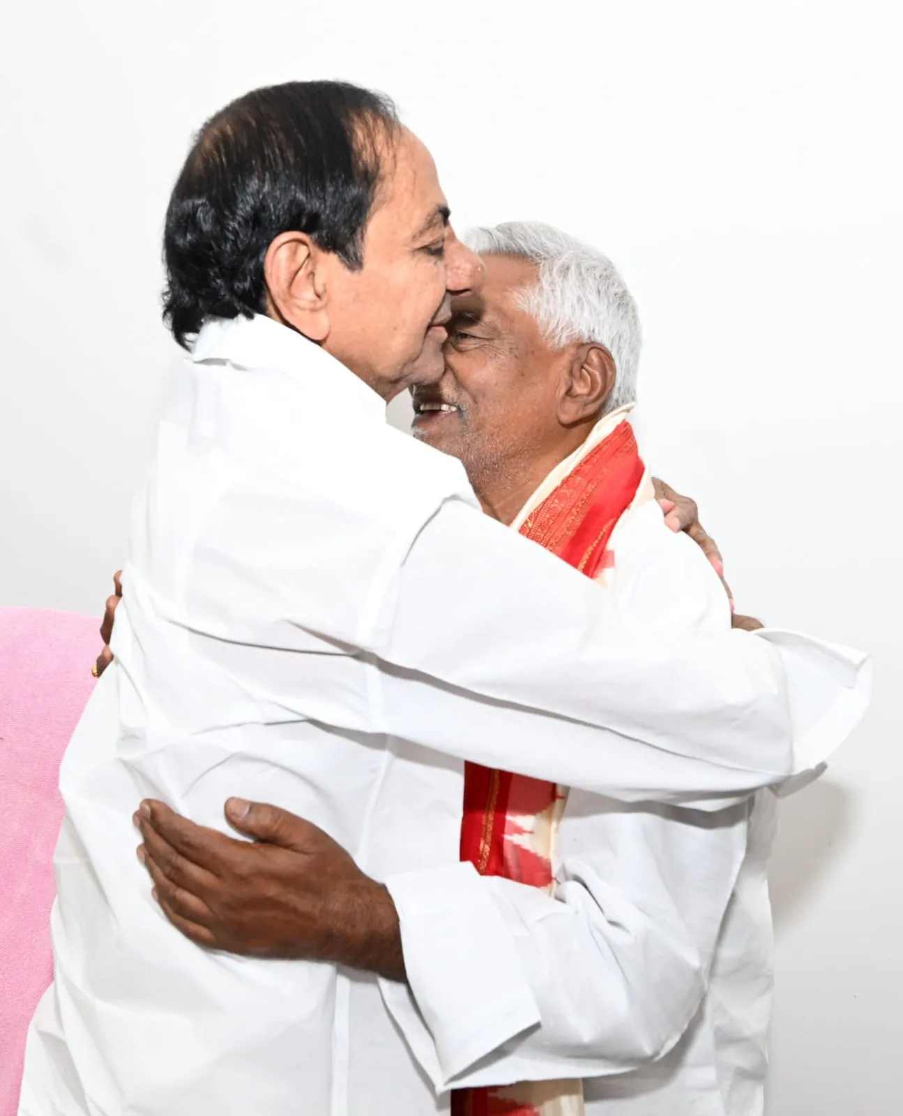 WhatsApp Image 2026-04-10 at 19.27.51