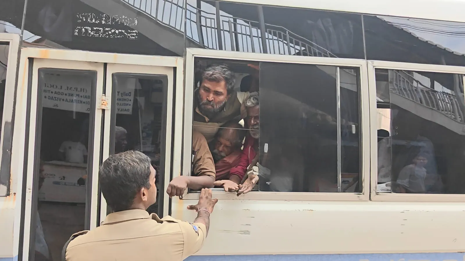 WhatsApp Image 2026-04-22 at 19.39.08 (1)