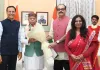 లోక్‌భవన్‌లో గవర్నర్‌తో కీలక భేటీలు