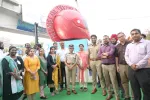 సికింద్రాబాద్‌లో భారీ హెల్మెట్ శిల్పం ప్రారంభం