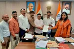 జర్నలిస్టుల పిల్లలకు ఫీజు రాయితీ ఇవ్వండి 