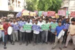 చైతన్యపురిలో పోలీస్ అభ్యర్థుల మహా ధర్నా