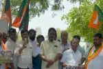 ఎల్బీనగర్‌లో తాగునీటి ఎద్దడిపై బీ.జే.పీ సమరభేరి