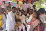 విద్యార్థుల భవిష్యత్తుపై కాంగ్రెస్ సర్కార్ నీలినీడలు: 3 లక్షల కోట్ల బడ్జెట్ ఉన్నా నిధుల కొరత ఎందుకు?