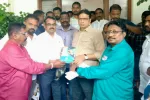 జర్నలిస్టుల సమస్యల శాశ్వత పరిష్కారానికి ప్రభుత్వం కట్టుబడి ఉంది: ఐటీ శాఖ మంత్రి శ్రీధర్ బాబు,