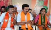 తాండూరులో డబుల్ బెడ్‌రూం ఇళ్ల డ్రా వివాదం