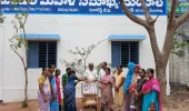 డ్వాక్రా రుణ పరిమితి పెంపుపై మహిళా సంఘాల హర్షం