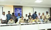 *రైతులకు దగా: రూ. 30 లక్షల నకిలీ పత్తి విత్తనాల ముఠా గుట్టురట్టు!