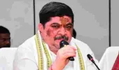 గురుకులాలపై అసత్య ప్రచారాలు నమ్మొద్దు: మంత్రి పొన్నం.