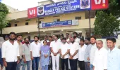 నిరుద్యోగులపై పోలీసుల లాఠీ చార్జీ 