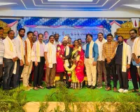 పెద్ది ఆంజనేయులు సన్మానించిన టి జి ఓ స్ 