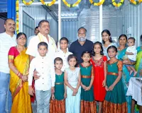 సేవా దృక్పథం గొప్పగుణం