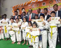 జాతీయస్థాయి కరాటే పోటీల్లో వేములవాడ విద్యార్థుల అద్భుత ప్రతిభ