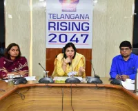 ఆర్థిక మద్దతు పథకాల లక్ష్య సాధనకు బ్యాంకర్లు సహకరించాలి