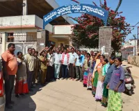 మున్సిపల్ కార్మికుల సమస్యలు పరిష్కరించాలి