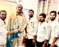 నూతన సిఐని కలిసిన బిఆర్ఎస్ యువ నాయకులు 