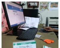 భైంసా ఆన్‌లైన్ బస్‌పాస్ కౌంటర్‌లో అవ్యవస్థలు