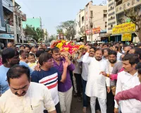 వంగా మధుసూదన్ రెడ్డికి మధుయాష్కి నివాళి..