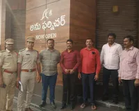 నిబంధనలు గాలికి.. ఆరు షోరూమ్‌ల సీజ్!