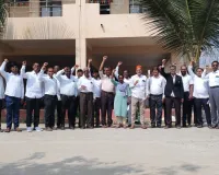 న్యాయవాది హత్య చేసిన దుండగులను వెంటనే శిక్షించాలి.