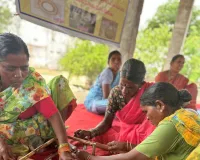 మహిళలు ఎవరి మీదా ఆధార పడకుండా.. స్వయం కృషితో ఎదగాలి