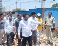 ప్రభుత్వ పాఠశాల స్థలం కబ్జాకు యత్నం: ఎంపీ రఘునందన్‌రావు