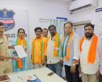 మల్లికార్జున ఖర్గేపై బీజేపీ మాజీ కార్పొరేటర్ ఫిర్యాదు