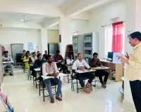 ఉద్యోగ సాధనకు నైపుణ్యాలే కీలకం: నిపుణుల వెల్లడి