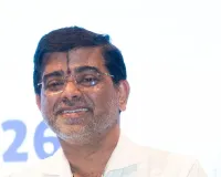 తై బజార్ వేలం పాట వాయిదా