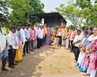 వడ్ల కొనుగోలు కేంద్రం ప్రారంభించిన ఏఎంసీ చైర్మన్ నరేందర్ రెడ్డి 