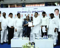 దిగ్విజయంగా అధికారులు నిర్వహించిన మెగా జాబ్ మేళా 