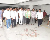 వీధి కుక్కల దాడిలో గాయపడిన అద్విక్ ను పరామర్శించిన ఎమ్మెల్యే సుధీర్ రెడ్డి