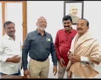 బీసీ ప్రభంజనం ఎంపీ ఈటెల రాజేందర్ కు ఆహ్వానం 
