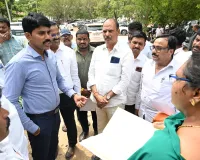 ధాన్యం కొనుగోళ్లలో వేగం పెంచండి: కలెక్టర్ నారాయణ రెడ్డి