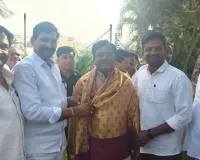 రామాలయం అభివృద్ధికి నిధులు కోరుతూ మంత్రికి వినతి