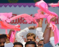త్యాగాల పునాదులు మావి.. అబద్దాల చరిత్ర మీది..