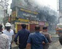 అమీర్‌పేటలో షాపింగ్ కాంప్లెక్స్‌కు మంటలు
