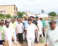 బీఆర్ఎస్ హయాంలో చెరువులన్నీ కబ్జా: మధుయాష్కి గౌడ్.