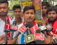ప్రభుత్వ విద్యా వ్యవస్థకు ‘ప్రైవేట్’ గ్రహణం!
