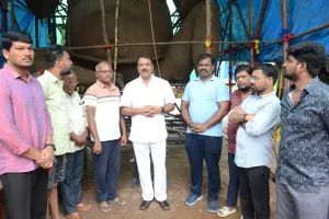 రసాయన బొమ్మలు వద్దు.. మట్టి వినాయకుడే ముద్దు 