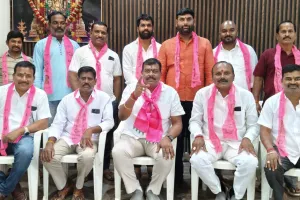 రైతులు కాళ్లు మొక్కే దుస్థితి కాంగ్రెస్ పాలనలోనే