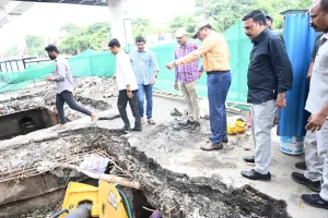 మురుగు పొంగొద్దు.. నీట మునగొద్దు.. 