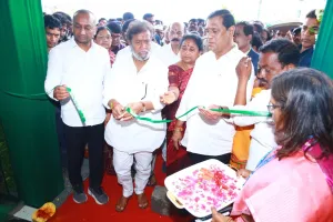 కనిపించే దేవుడు వైద్యుడు.. 