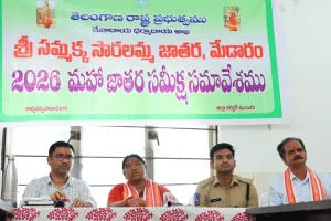 నిర్ణీత సమయంలో పనులు పూర్తి చేయాలి 