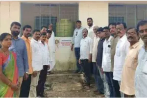 ప్రభుత్వ పాఠశాలకు ఆర్‌వో ప్లాంటును విరాళంగా అందజేసిన పూర్వ విద్యార్థి  రెడ్డిశెట్టి ఆనంద్