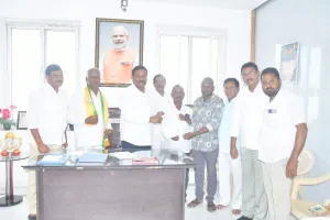 ఎల్ ఓ సి అందజేసిన ఎమ్మెల్యే ఏలేటి మహేశ్వర్ రెడ్డి.