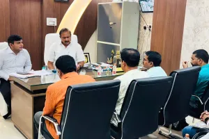 అభివృద్ధి పనులు త్వరితగతిన పూర్తి చేయాలి 